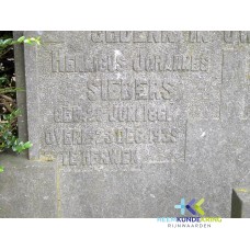 Grafstenen kerkhof Herwen Coll. HKR H.J.Siebes (257)